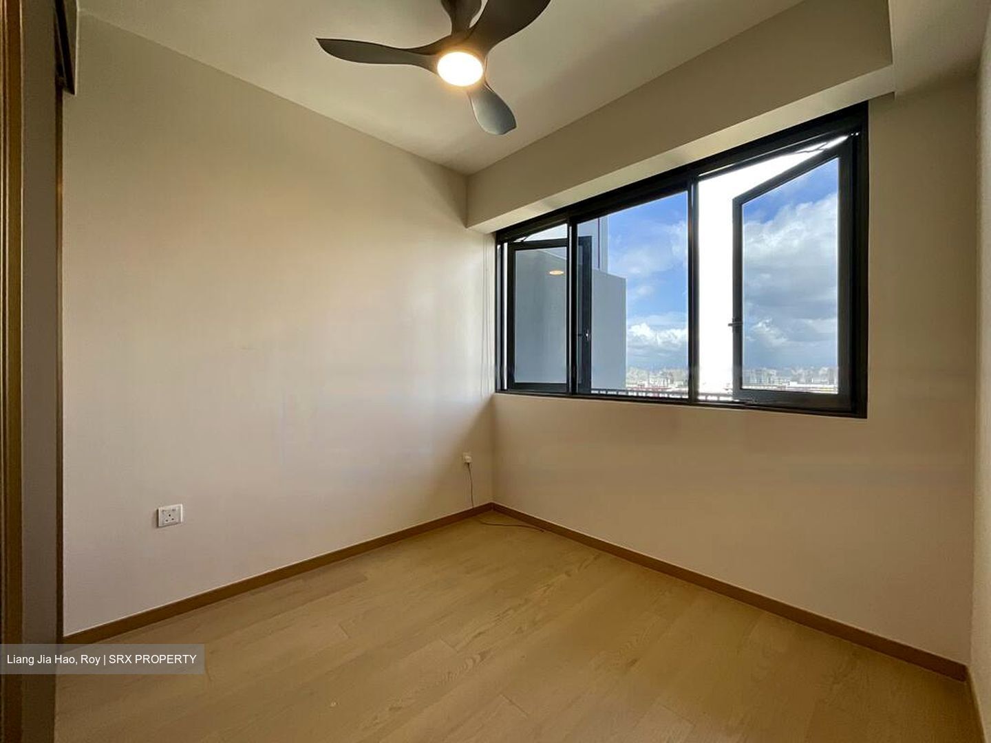 The Florence Residences (D19), Apartment #472662911